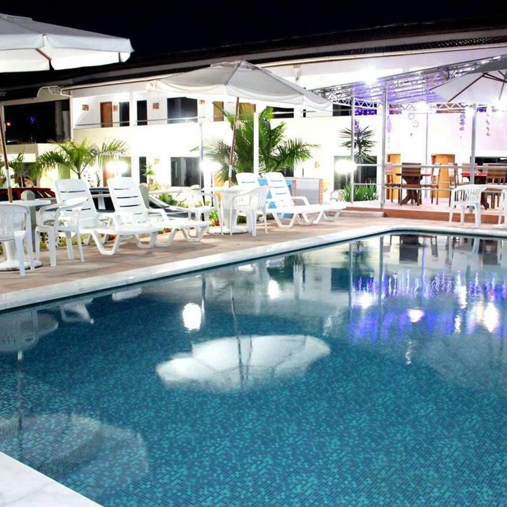Oyo Apart Hotel Veleiros Санта-Крус-Кабралия Экстерьер фото