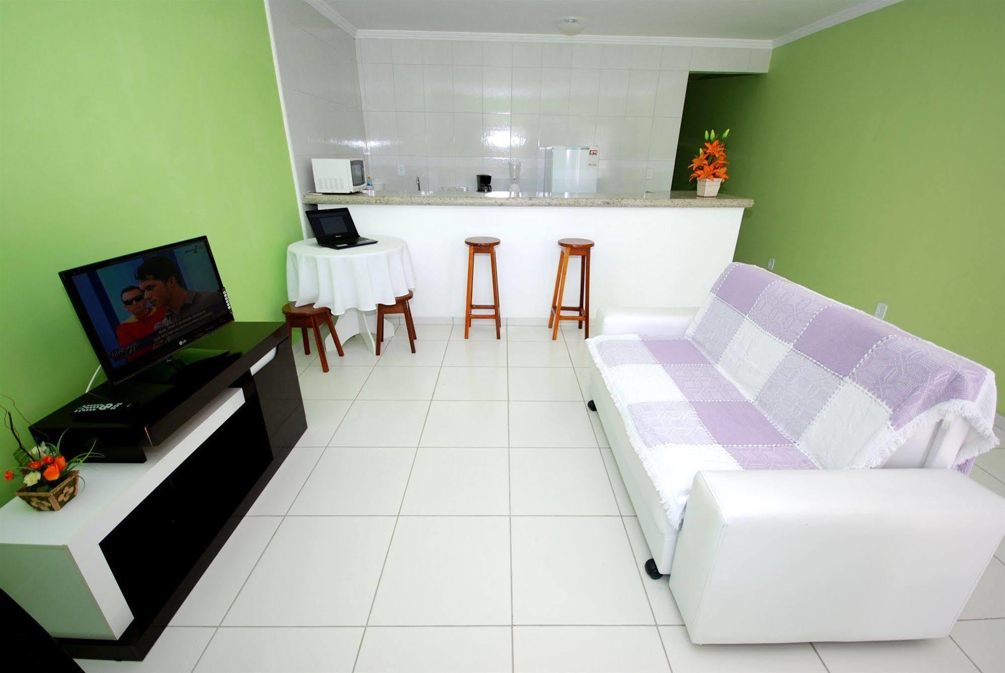 Oyo Apart Hotel Veleiros Санта-Крус-Кабралия Экстерьер фото